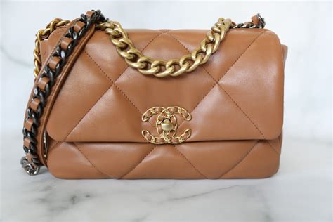 brown chanel 19